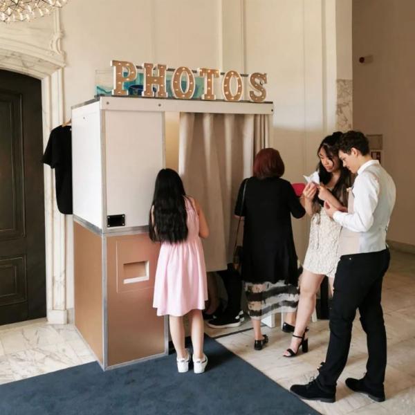 4_fotobelevenis_photobooth-op-locatie